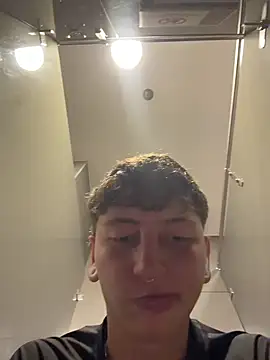 ARON_LUXX