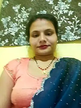 Priti_hote live cam on StripChat