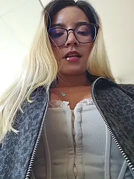 Pretty_roxxyy