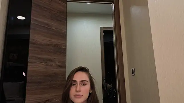 CuteRebelious webcam