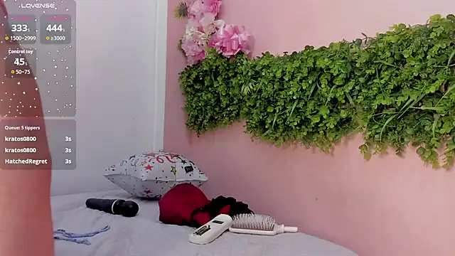 Mikasa_Horny webcam