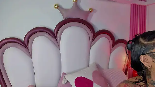 Mia_Jansen webcam