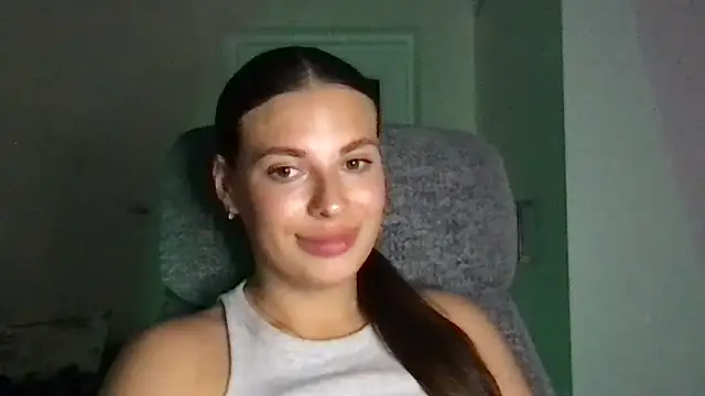 MoonriseGoddess webcam