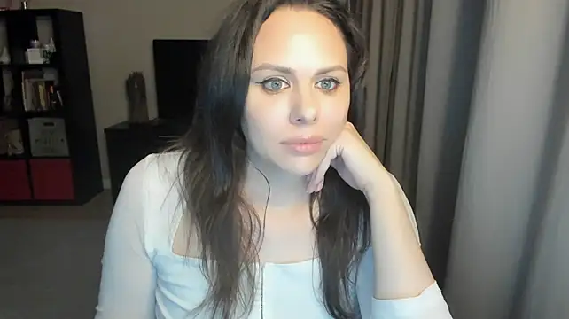 MollyCheiz webcam