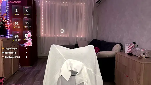StephaniCute webcam