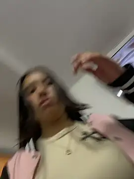 LilyRossi_ webcam