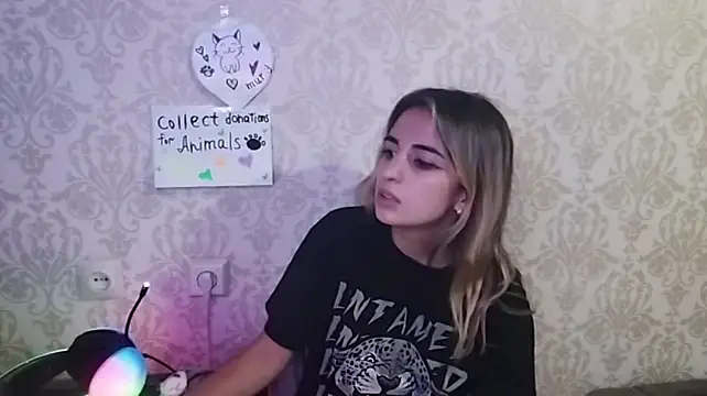 AminaGirls webcam