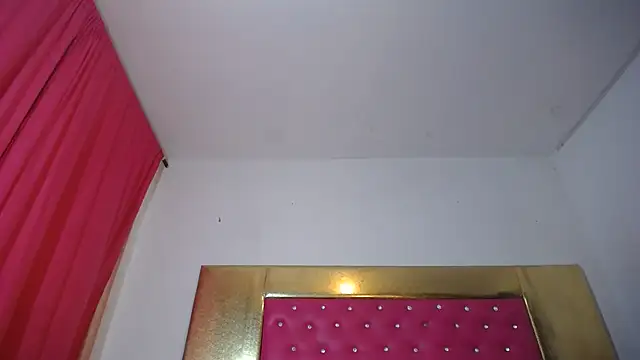 Vicky_doll333 webcam