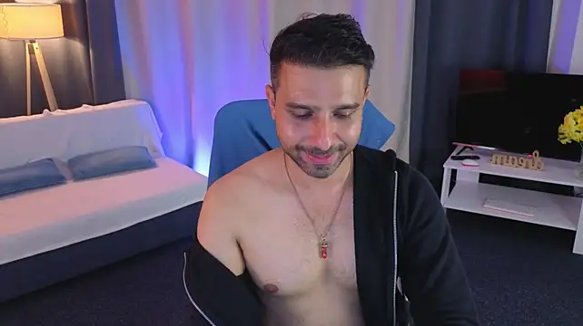 RyannSteel webcam