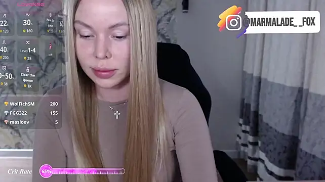 Marmalade_Fox live cam on StripChat