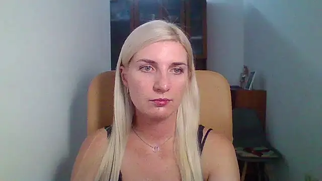 Dream_Velour live cam on StripChat