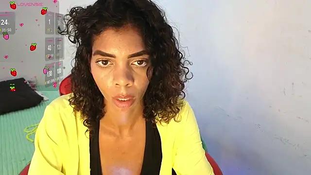 ElisaBoyer webcam