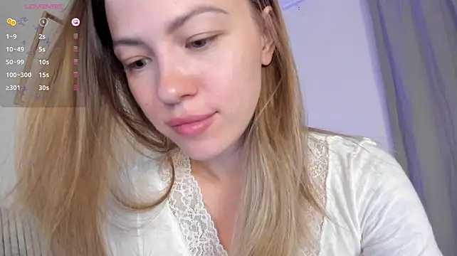 damn_cutie webcam