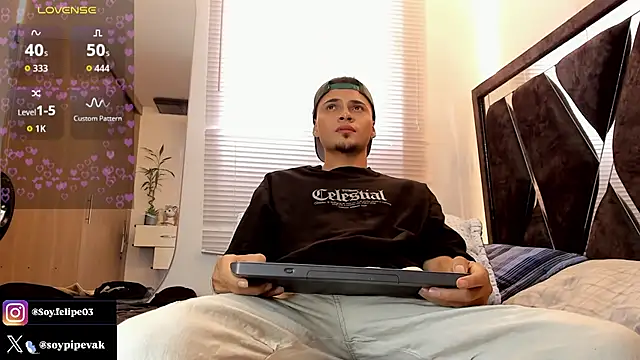 soyander03_ webcam