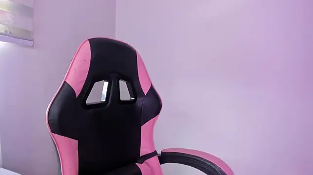 Arianna_Jannes webcam