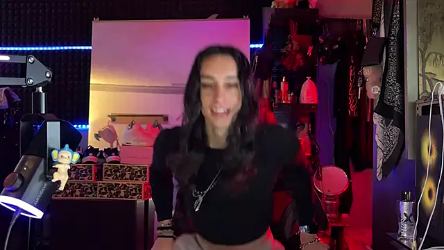 xoFrankie webcam