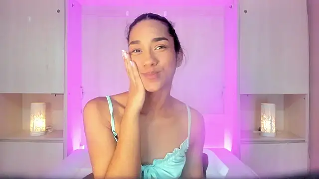 AnahiCollins webcam