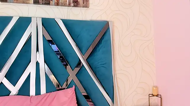 skysaenz live cam on StripChat