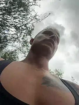 DOMINICKVEGAS77 live cam on StripChat