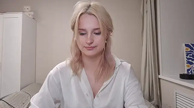 BloomMoon webcam