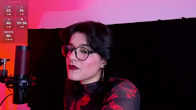 Valeriekay__ webcam