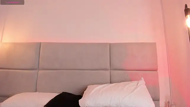 Suzzy_flowerss webcam