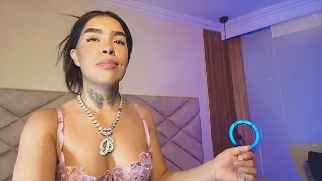 Bratz_x webcam