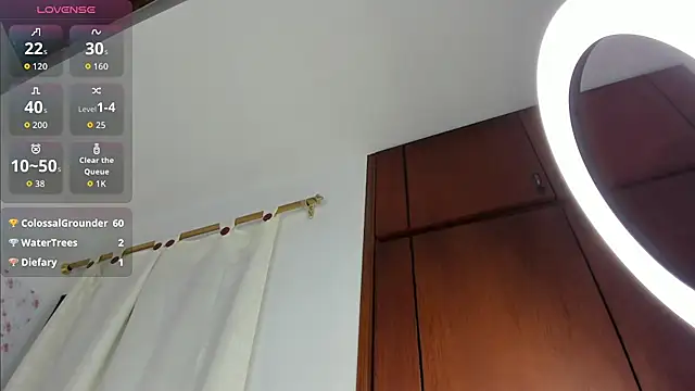 Adri_Naugthy webcam