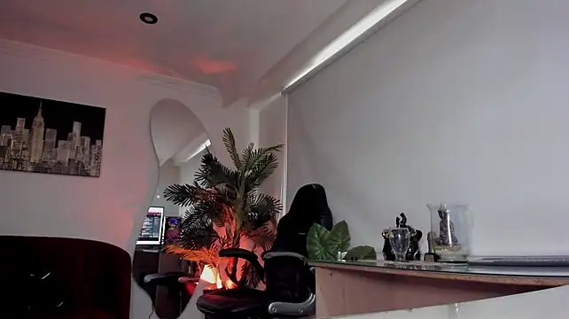 Meghan320 webcam