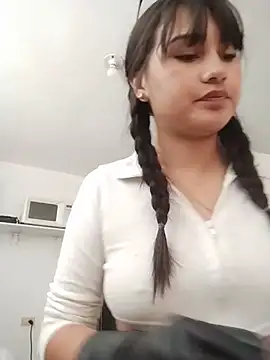 Emily-7 webcam