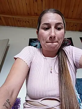 Lipzzy_sun20 webcam