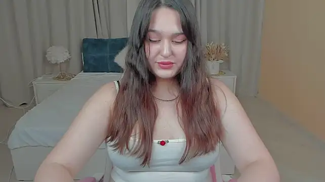 Mila_Vogue webcam
