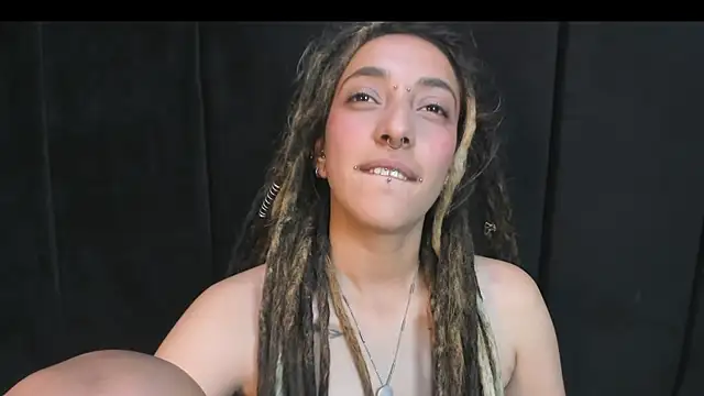 OriannaBodMod_HL webcam