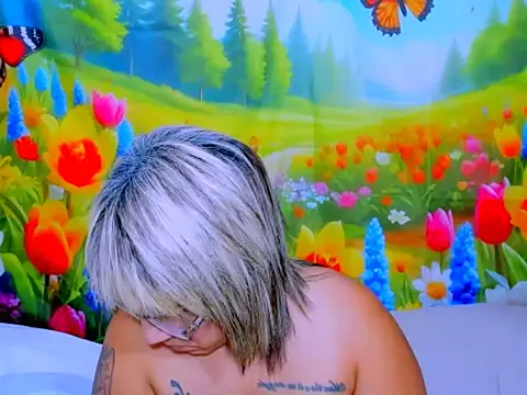 indianroxy webcam