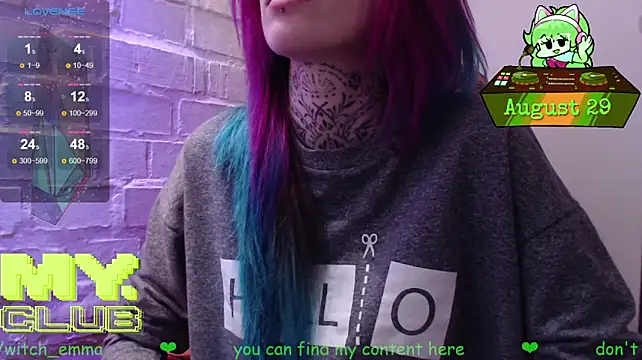 Witch_Emma webcam