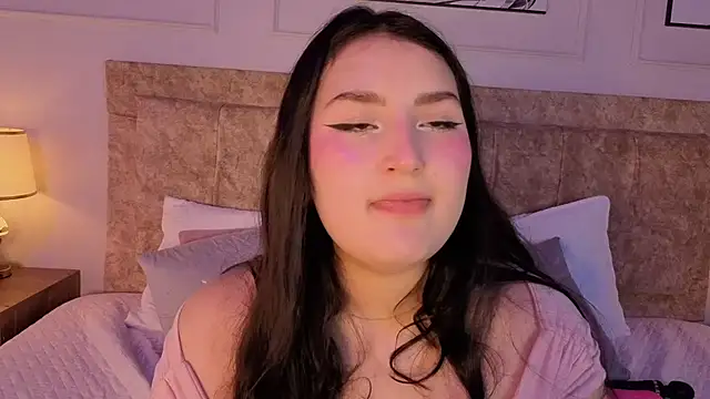 zoe_moon__