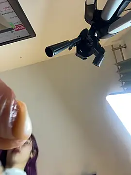 amatista_fire6 (F young) - AWESOME DEEP THROAT WITH LOTS OF SALIVA
