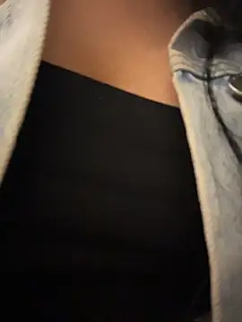 Tisha_Busty