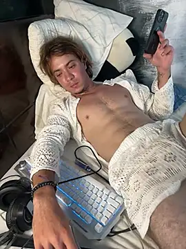 AngelLatinBoy webcam