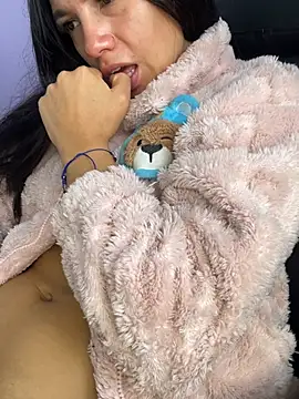 Marianahb-e 💊 cam