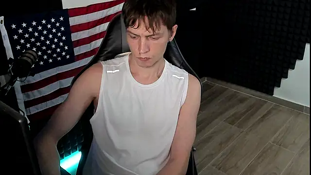 More_than_friend live sex cam