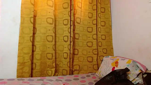 Lunaa__Velvet webcam