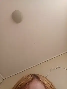 ALISA_DI webcam