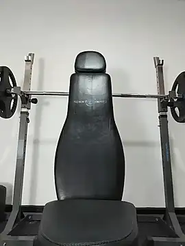 Luke__09 webcam