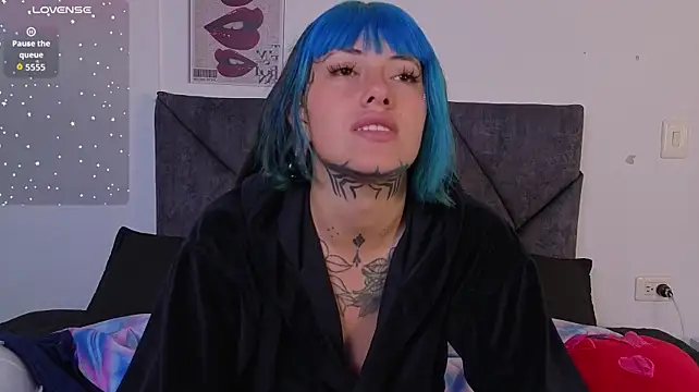 _sharlotte777 webcam