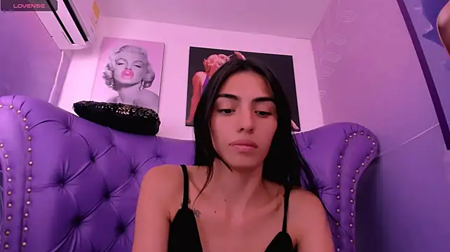 eimy_skinny_ webcam