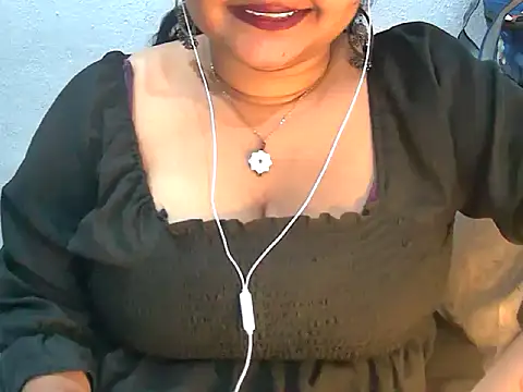 Saniya_K2 webcam