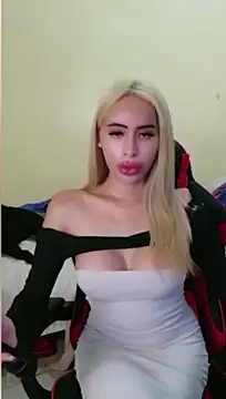 celest_yummy webcam