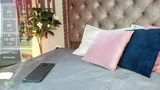 ateneaa_lux webcam