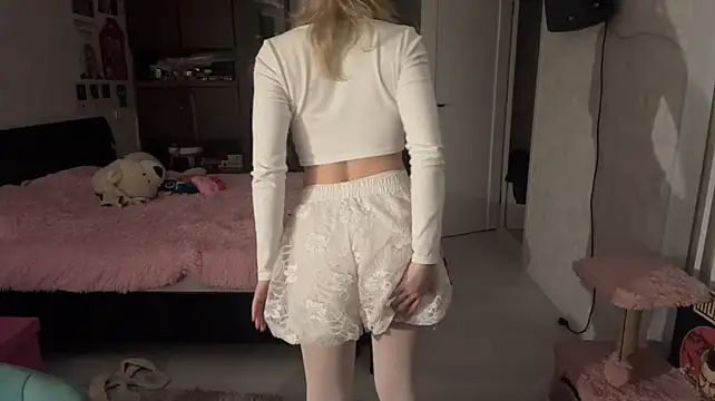 MagalyEssinger webcam
